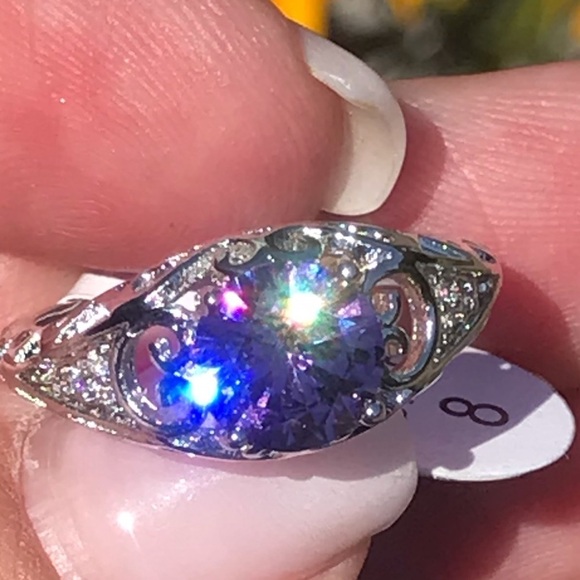 925 Sterling Silver Gemstone  Amethyst Dainty Ring - Picture 10 of 13